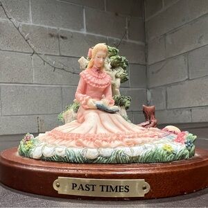 Glynda Turley Past Times Figurine 1988 Painted Resin Woman Art Collectible